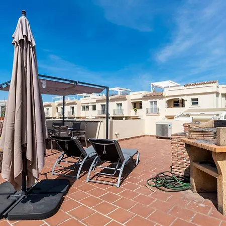 La Quinta Hills - Modern Andalusian-style With Rooftop Terrace