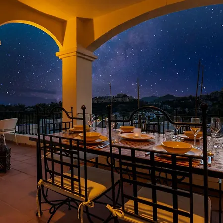 La Quinta Hills - Modern Andalusian-style With Rooftop Terrace