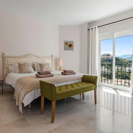 La Quinta Hills - Modern Andalusian-style With Rooftop Terrace Apartment *